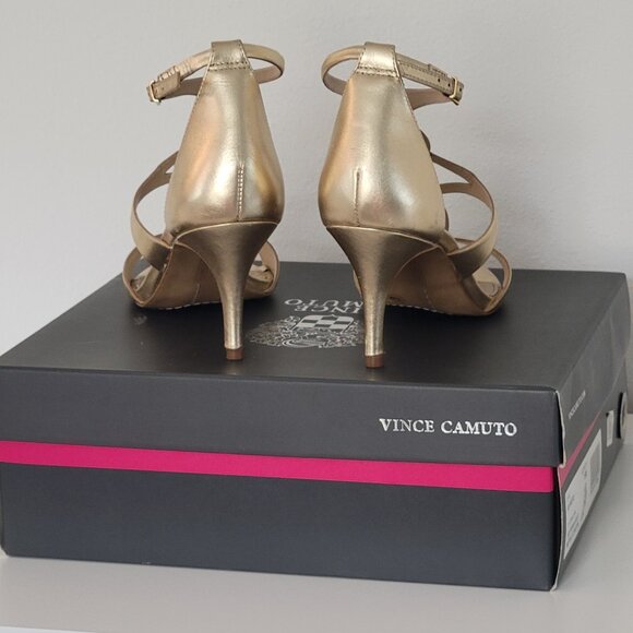 VINCE CAMUTO Sexy Mid Heel VC-PAYTO Sandals in Egyptian Gold ~ Size 7.5M - Picture 8 of 12